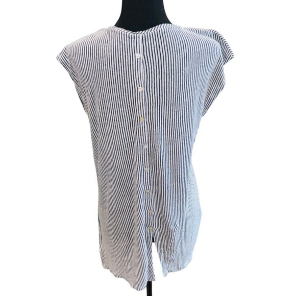 Tahari Nautical Sustainable 100% Linen Striped Button-Back Blouse Travel Casual - Picture 4 of 7